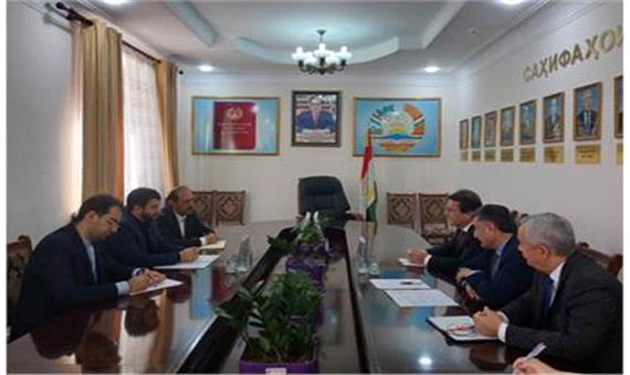 ​عبدالملکی در دیدار با وزیر تندرستی تاجیکستان اعلام آمادگی کرد:  همکاری در تمام حوزه‌های مشترک به ویژه حمایت‌های اجتماعی