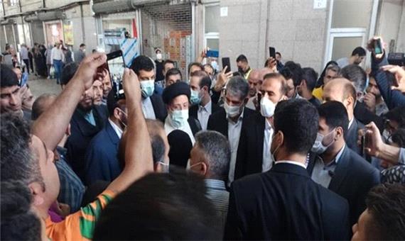 گفتگوی رودرروی رئیس‌جمهور با مردم در میدان میوه و تره‌بار، گوشت و مرغ بهمن تهران