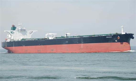 کشتی توقیف شده ایرانی آزاد شد