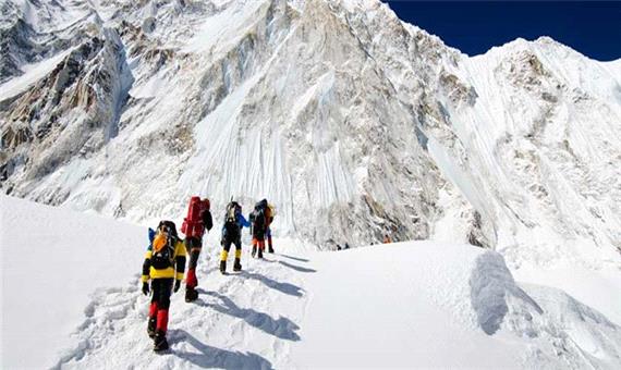 مرگ 10 کوهنورد بر اثر سقوط بهمن