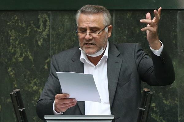 مطهری: در اتفاقات اخیر برخی از مسئولان وسط لحاف خوابیدند و غلت نخوردند