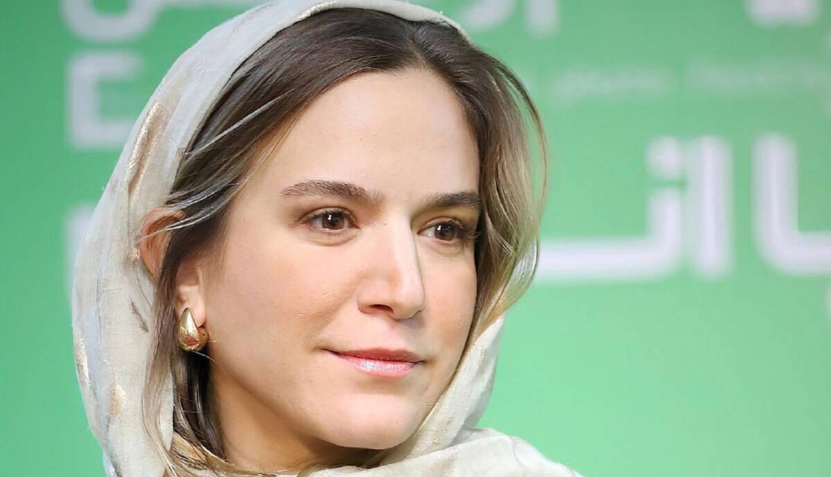 چهره ها/ عکس خوش حس‌وحالِ ستاره پسیانی در تولد ۴۰ سالگی‌اش