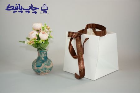 آریا جوان