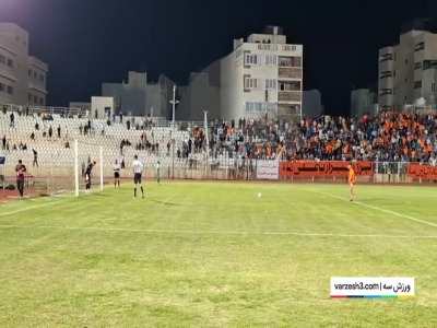 ضربات پنالتی دیدار برق شیراز و صنعت نفت