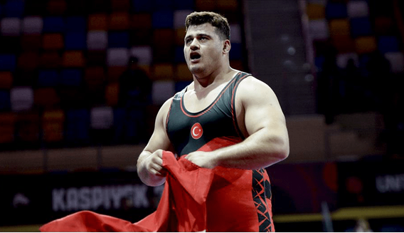 محرومیت کشتی‌گیر مطرح ترک کاهش یافت