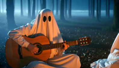 سلفی پُربازدید چهره‌های مشهور در یک پشت صحنه