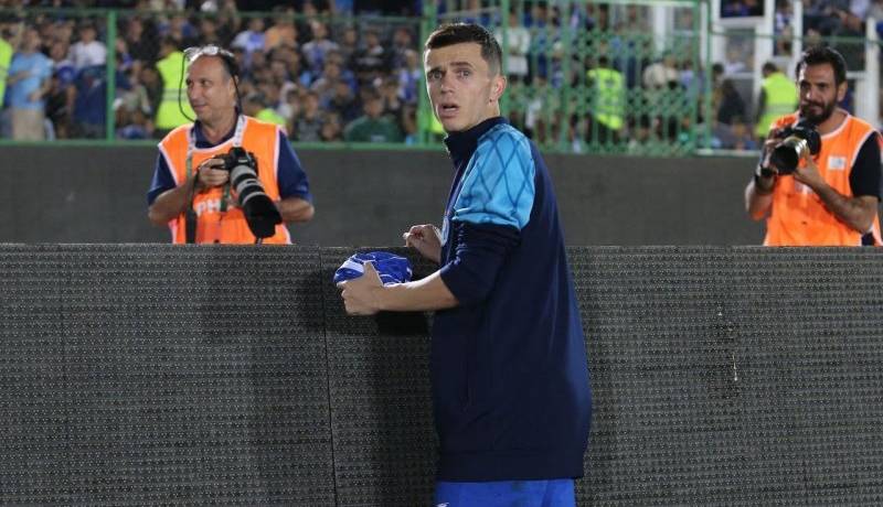 ستاره استقلال برای بازی با انگلیس احضار شد