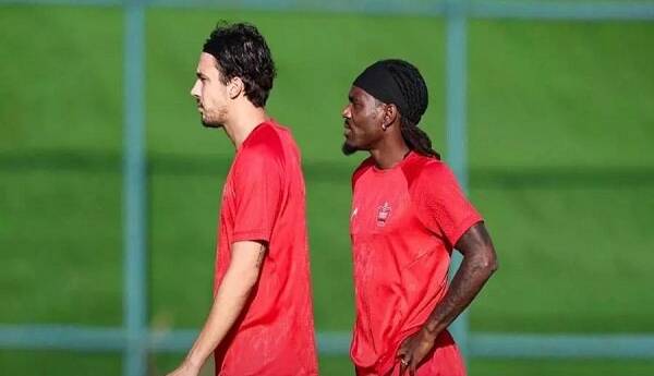 مجوز بازیکن تیم ملی از سرمربی تیم فوتبال پرسپولیس