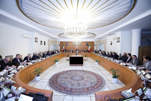 خط و نشان رئیس‌جمهور برای خودروسازان داخلی؛ از ارز خبری نیست اگر...