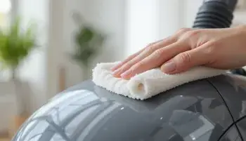 از بین بردن خط و خش سطوح پلاستیکی جاروبرقی