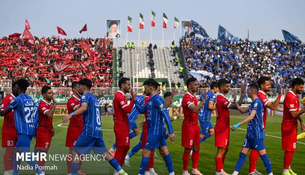 کارشناس فوتبال: بازیکنان برای حفظ سلامتی خودشان بازی کردند