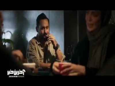 طرف داره با چشماش منو میخوره بعد تو باهاش بای بای میکنی؟!