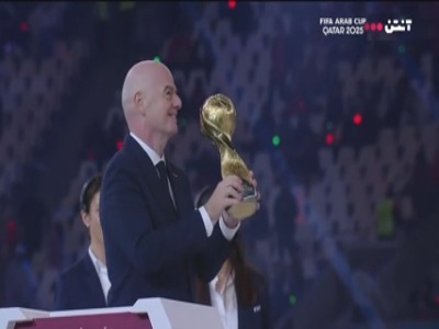 لحظه بالا بردن جام قهرمانی عرب کاپ توسط مراکشی ها