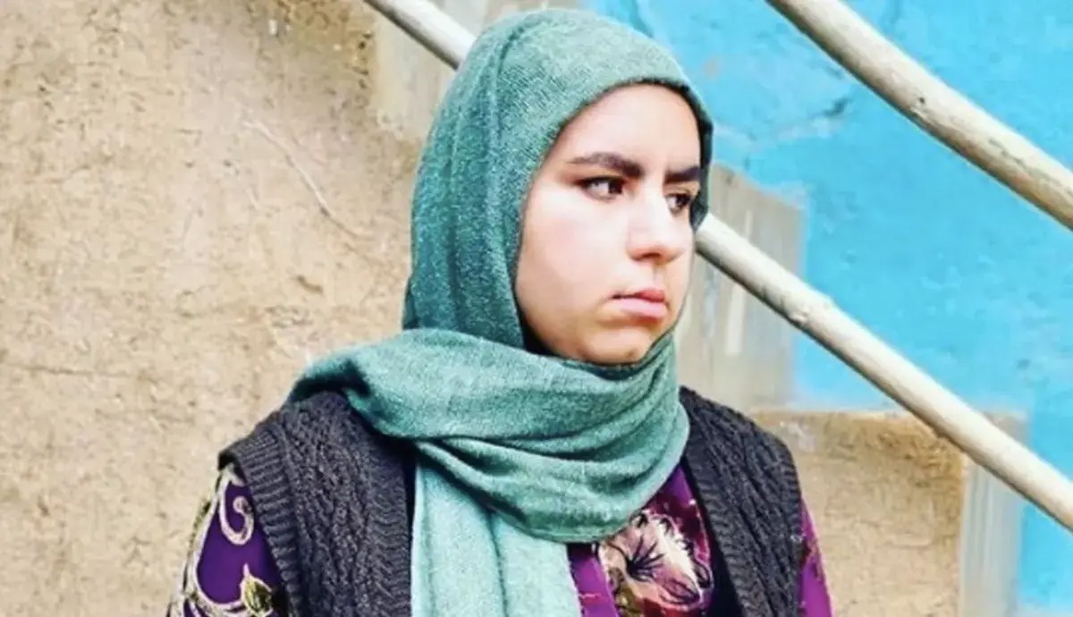 چهره ها/ عکس جدید روناک «نون خ» در دل دربند