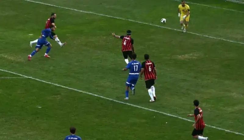 چمن ورزشگاه جدید استقلال ایده‌آل نیست!