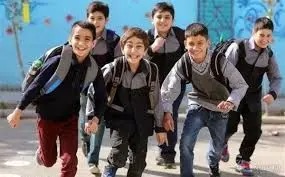 چالش باحال یک معلم و دانش‌آموزانش وایرال شد/ ویدئو