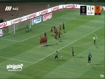 ضربه کاشته عجیب میلاد محمدی مقابل مس رفسنجان