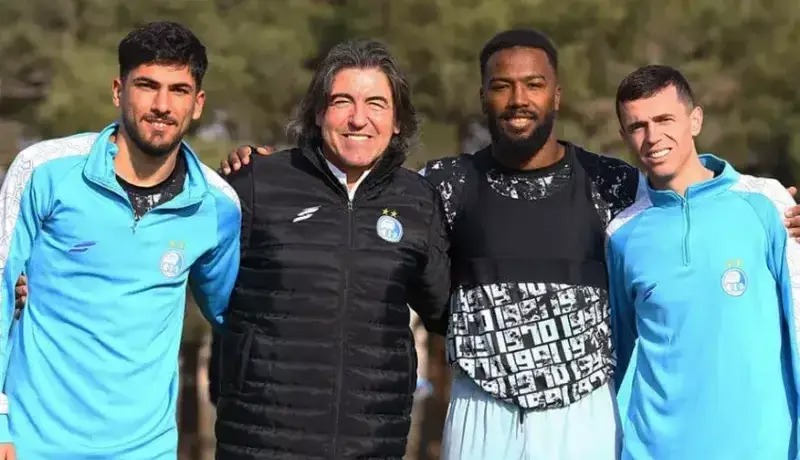 ۱۲ عکس یادگاری ساپینتو؛ جای یک مهاجم خالی!