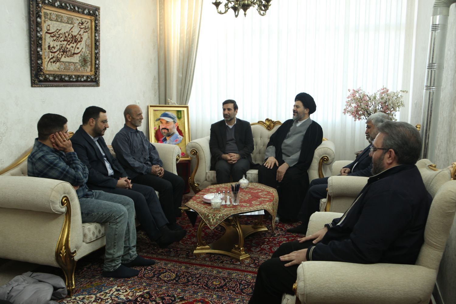 دیدار سخنگوی شورای نگهبان با خانواده شهید ناظر «علیرضا جلالی‌فر»