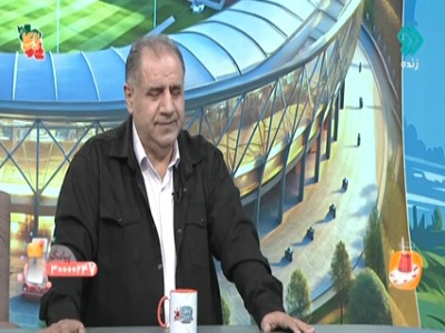 خسروی: هنوز داور به رختکن نرفته کارشناس نظر می‌دهد