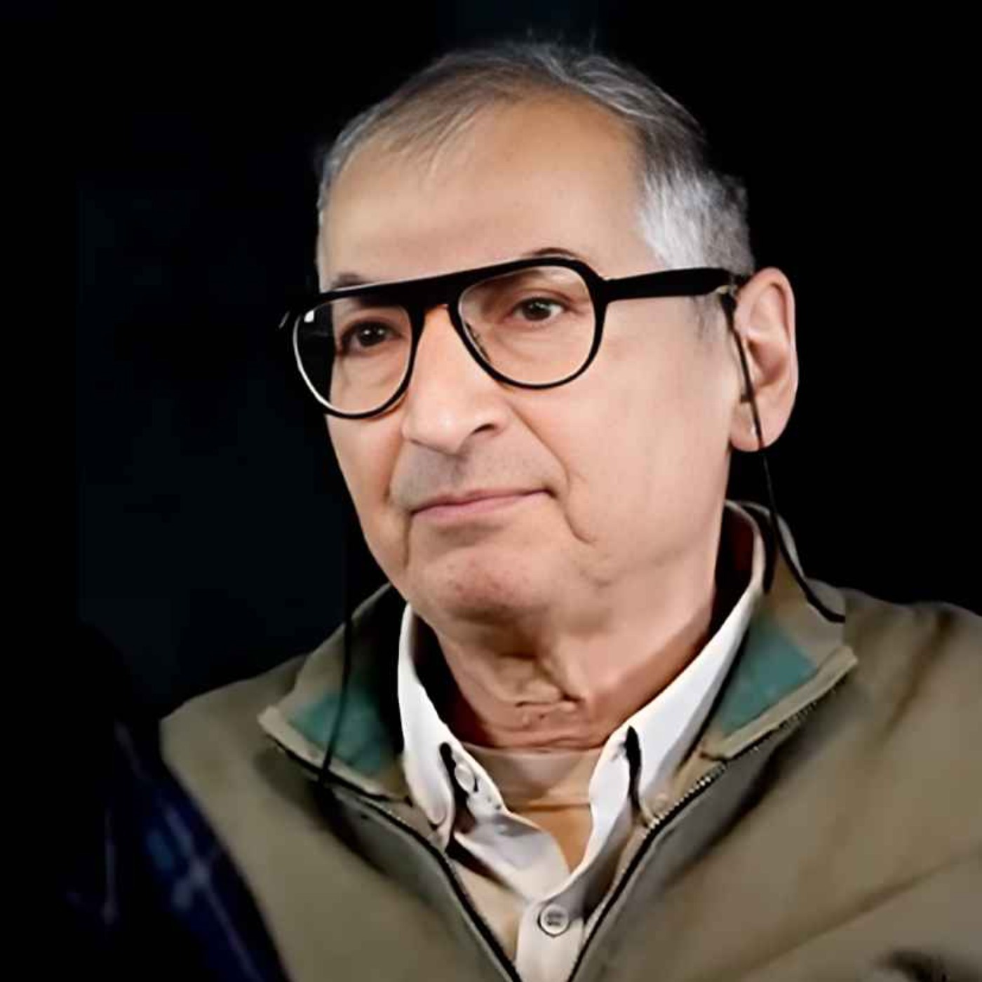 زیبا‌کلام: حضور احمدی‌نژاد در کنار مادورو و حیاط خلوت آمریکا برای ایران چه نفعی داشت؟!