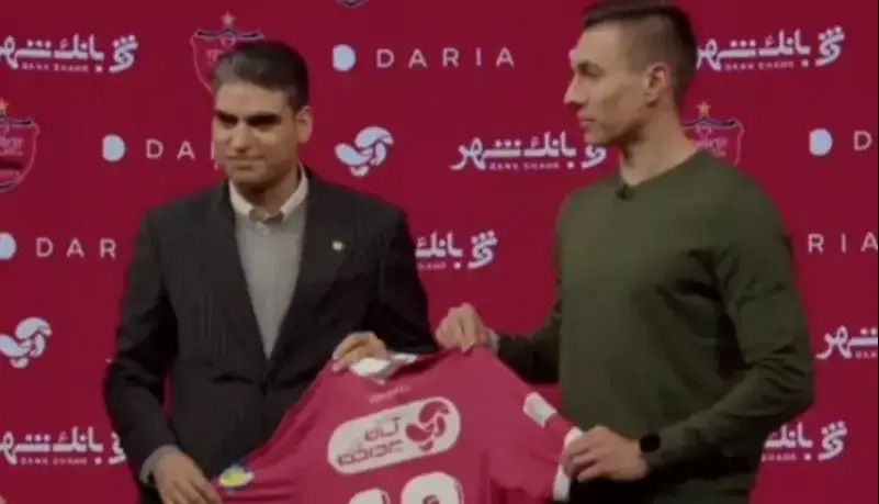 سرگیف شماره کاپیتان پرسپولیس را انتخاب کرد