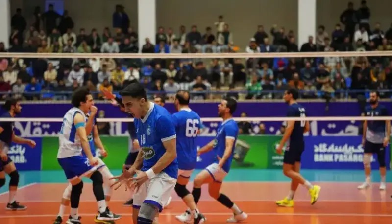 استقلال در پایتخت به جنگ سقوط می‌رود