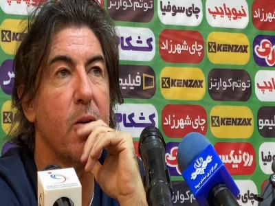 ساپینتو: در حال جنگیدن در سه جام هستیم