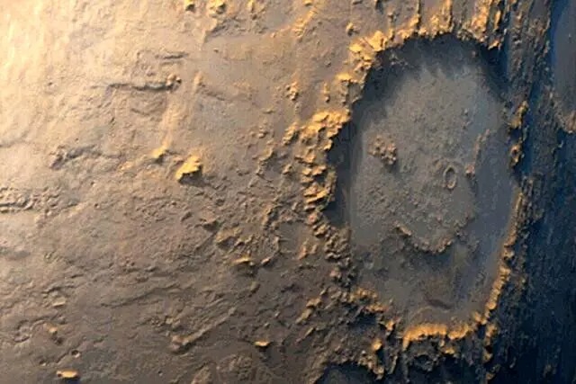 عکس روز ناسا از چهره شاد مریخ!