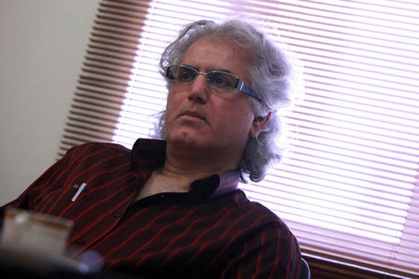 «شنود» علی موذنی در بازار کتاب/ روایت تجربه آزارنده زندگی طبقه متوسط