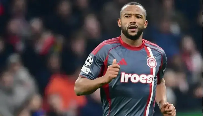 زوج طارمی خسته بود و خط خورد!