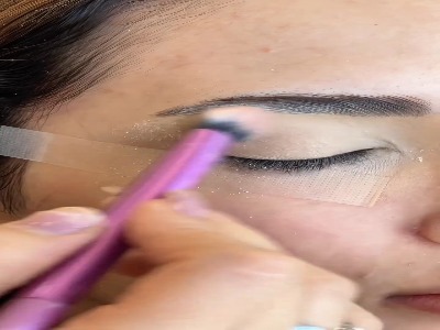 آموزش خط چشم محو و فید