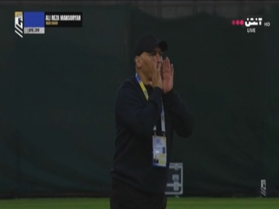 علیرضا منصوریان کلافه از فرصت‌سوزی