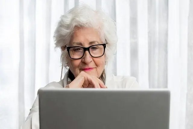 کاهش ۲۵ درصدی خطر ابتلا به زوال عقل با یک ورزش ساده مغز