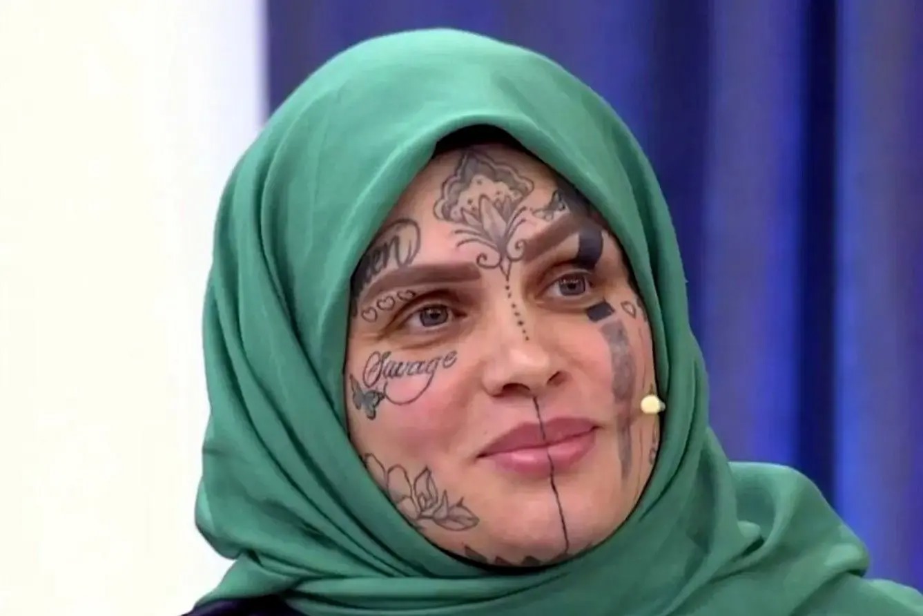 ماجرای دختر محجبه با صورت خال‌کوبی چیست؟ | نازان اونال کیست؟