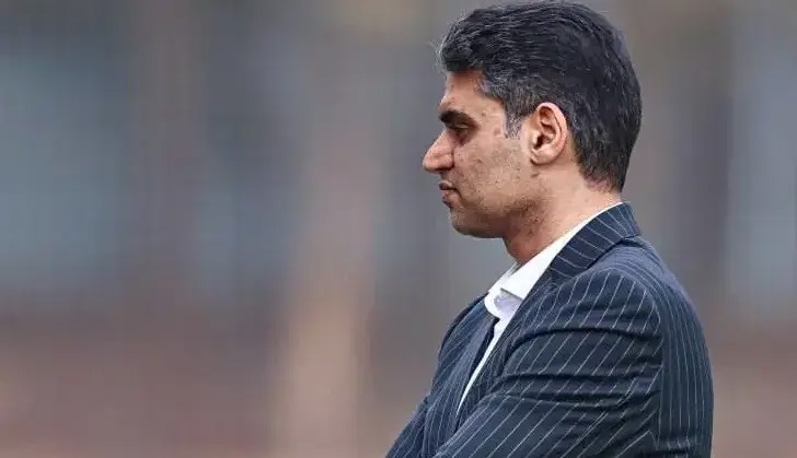 مدیرعامل پرسپولیس بهت‌زده در وی‌آی‌پی