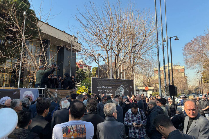 پیکر عنایت بخشی تشییع شد؛ او ژنرال سینما بود