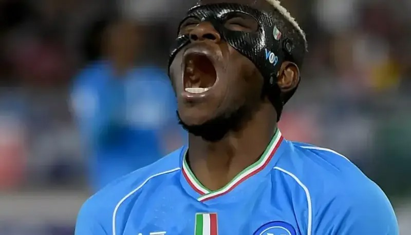 فوران خشم ستاره جنجالی: با من مثل سگ رفتار شد!