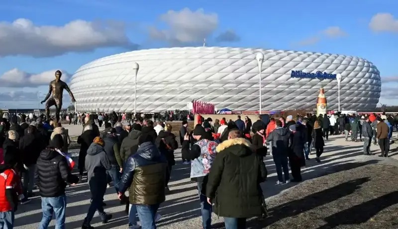 ترکیب اصلی بایرن مونیخ و فرانکفورت؛ با مثلث آتشین