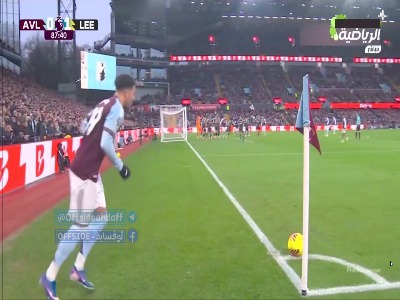 گل تساوی استون ویلا به لیدز یونایتد توسط تامی آبراهام