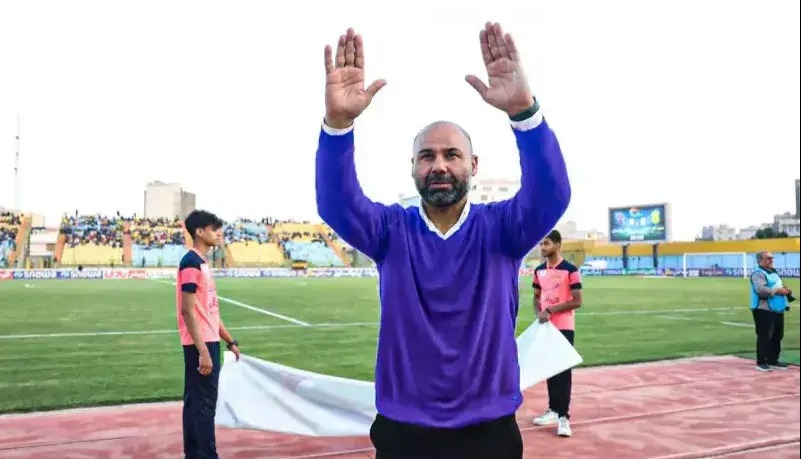 سرمربی جدید استقلال معرفی شد؛ سهراب برای سومین بار روی نیمکت آبی‌ها