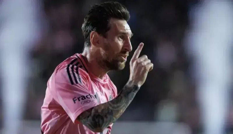 لیونل مسی، خسته و کلافه از بارسلونا