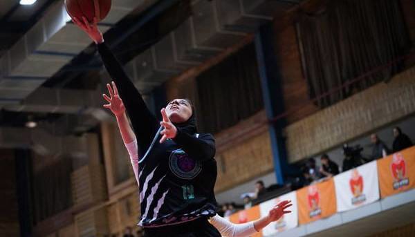 آغاز جدال «مدافع» و «تازه وارد» برای قهرمانی در لیگ بسکتبال زنان