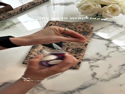 دیگه هدیه ها رو تکراری کادوپیچ نکن