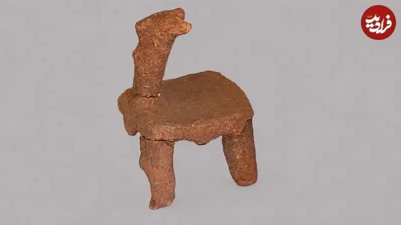 آریا جوان