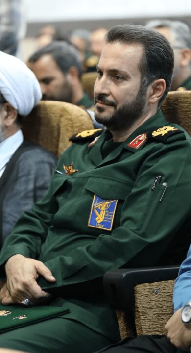 آریا جوان