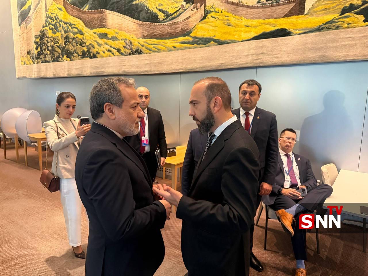 آریا جوان