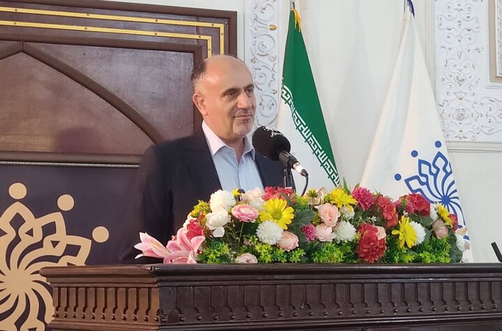 آریا جوان