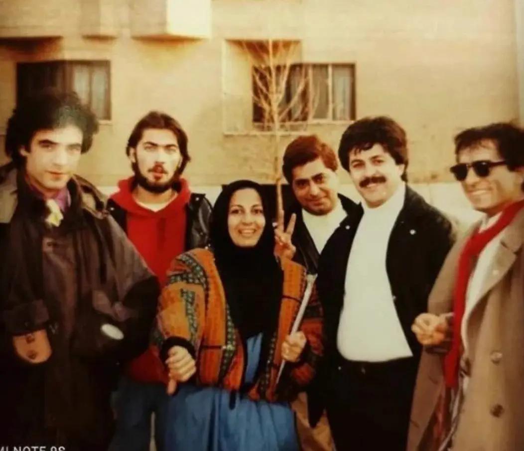 آریا جوان