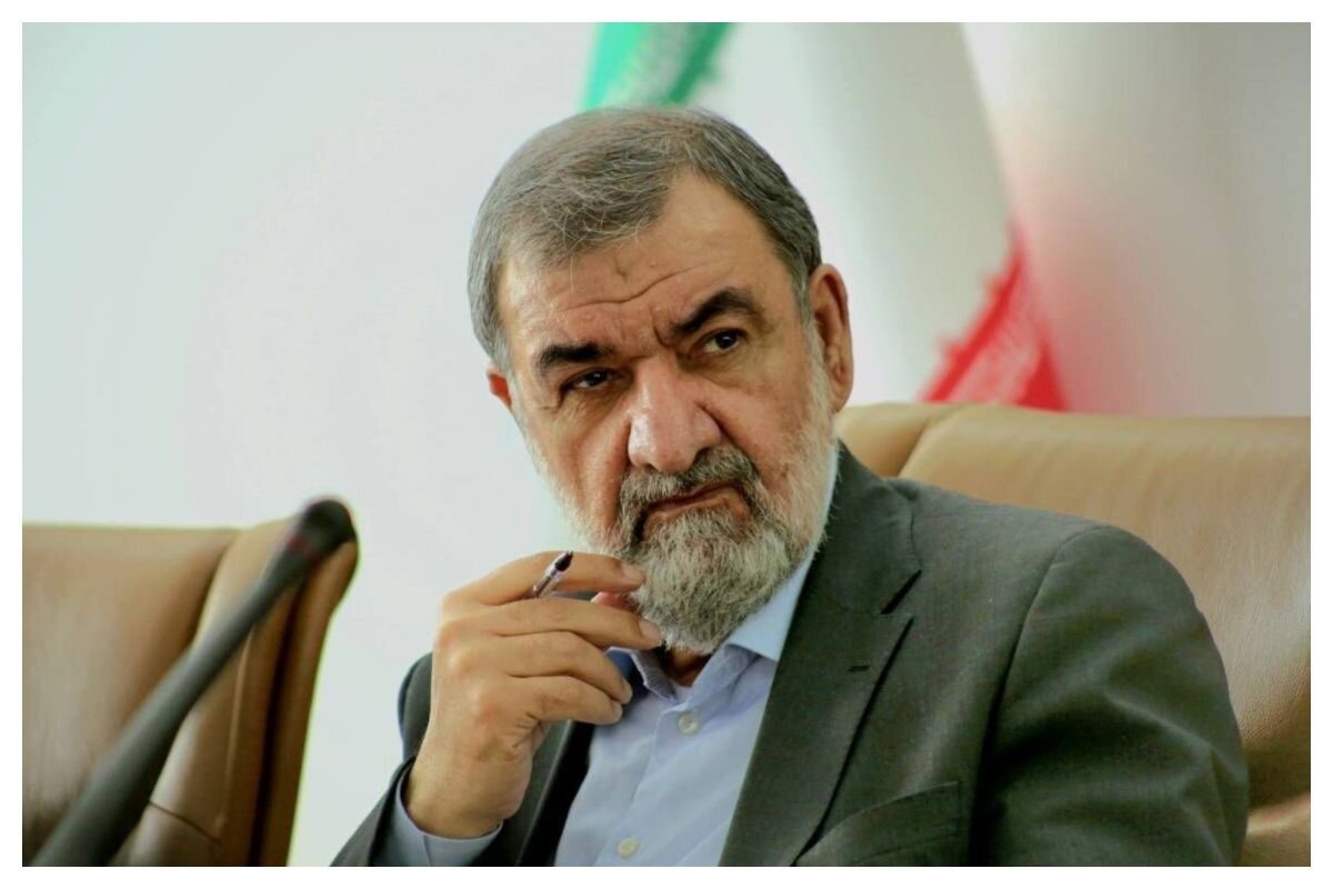 دبیر شورای‌عالی امنیت ملی خطاب به آمریکا: ایران عقب‌نشینی نخواهد کرد